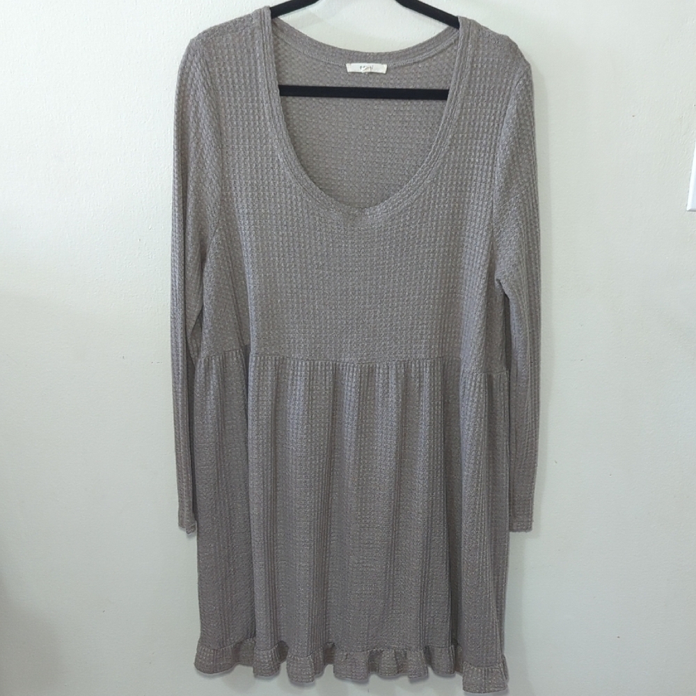 Easel Waffle-Knit Babydoll Dress Tan Ruffle Hem V-Neck Long Sleeve Womens Size L